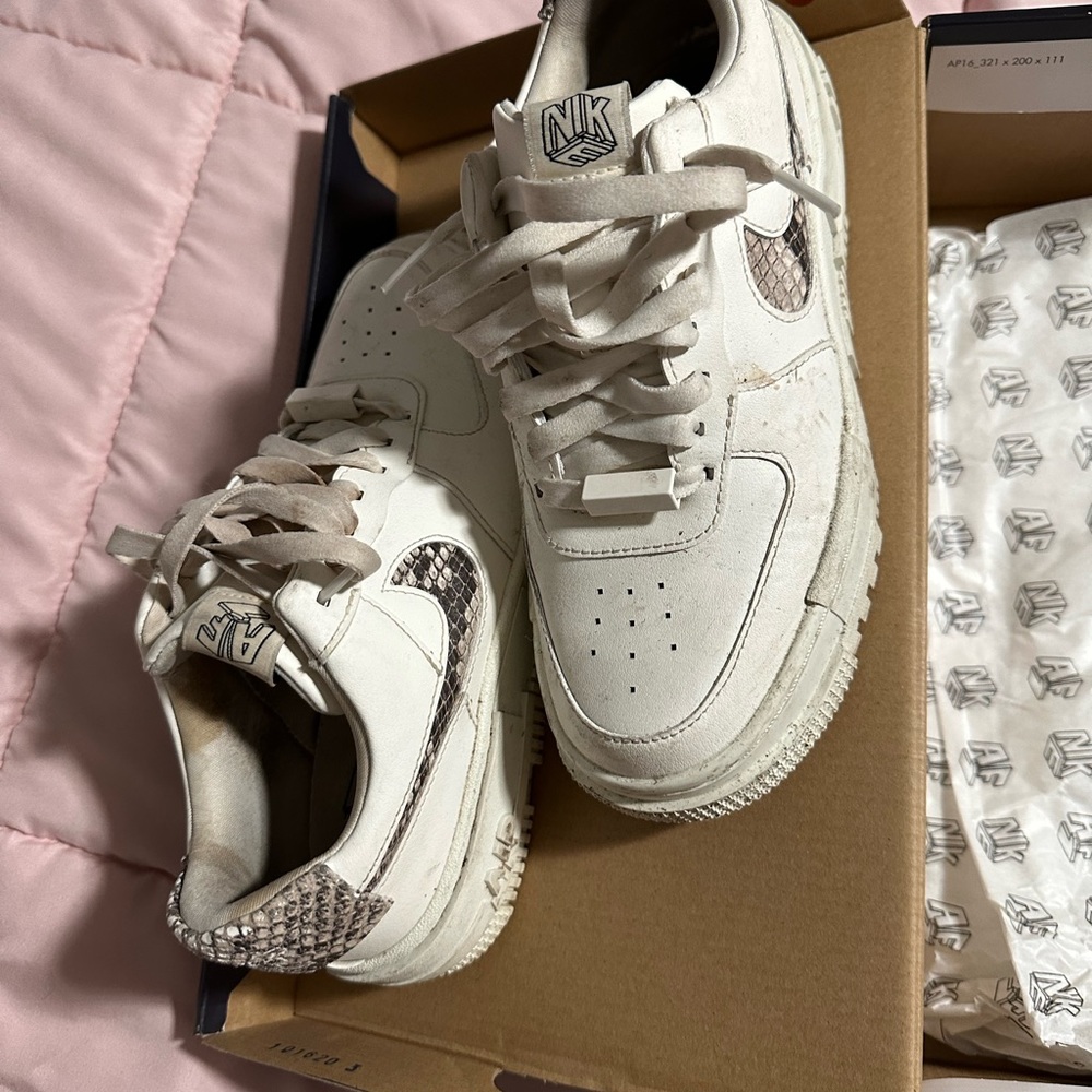 Nike air forces